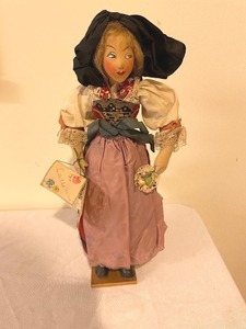 lot 282 image: Catherine Alsacian Girl Doll