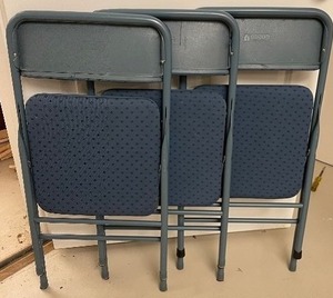 lot 286 image: 3 Cosco Folding Chairs