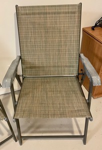 lot 258 image: 2 Patio Chairs
