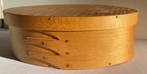lot 43 image: Big Leaf Maple Shaker Box Crafted by Jefferson Woodworking