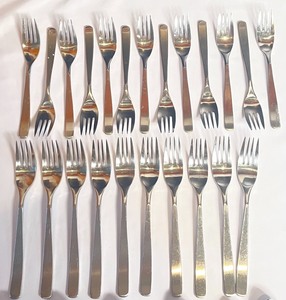 lot 150 image: Flatware Set by Gense Stainless of Sweden