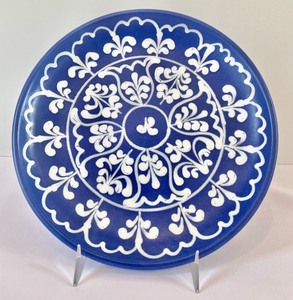 lot 39 image: Pair of Beautiful Hand Painted Plates