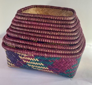 lot 42 image: Beautiful Multicolored Nesting Baskets