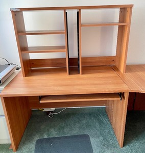 lot 380 image: Large Home Office Desk with Matching File Cabinet