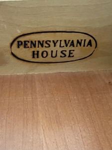 lot 382 image: Vintage Pennsylvania House Desk