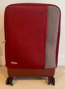 lot 436 image: TravelSmith Suitcase