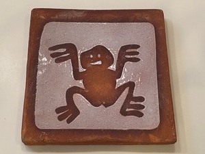 lot 76 image: Fun Frog Tile