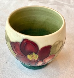 lot 88 image: Small Moorcroft Candle Holder