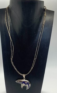 lot 485 image: Sterling Silver Bear Pendant Necklace
