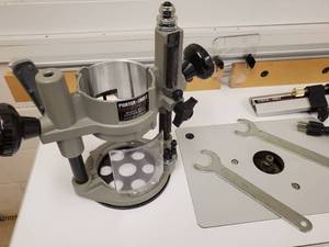 lot 402 image: Bench Dog Woodworking Router Cabinet with a Porter Cable Router