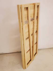 lot 409 image: Nice Collapsible Bookshelf