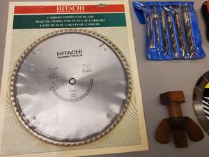 lot 419 image: Assorted Garage Tools