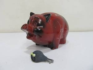 lot 45 image: Vintage 1950s Era Cast Metal Piggy Bank