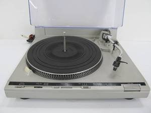 lot 55 image: Working Vintage TECHNICS Model SL-B5 Turntable