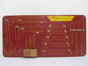 lot 79 image: Vintage 1950s era FLEET TOOLS Hardware Store Display Rack