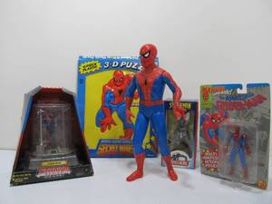 lot 190 image: Nice Lot of SPIDER-MAN Action Figures Toys etc