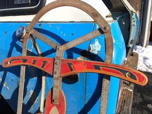 lot 133 image: Nice Vintage SILVER STREAK Snow Sled