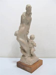 lot 276 image: Vintage Austin Productions Mother & Small Child Figural Sculpture