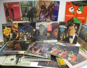 lot 262 image: Lot of Approx 50 Vintage Vinyl Records