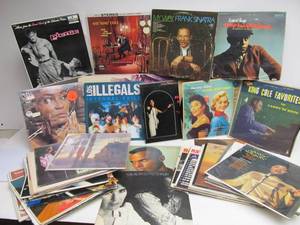 lot 263 image: Lot of Approx 50 Vintage Vinyl Records