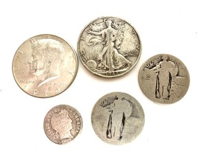 lot 344 image: Estate Lot of Old US Silver Coins