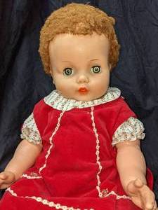 lot 132 image: 1958 Horsman 23 Softee Doll