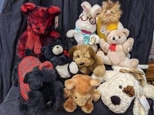lot 102 image: Collection of Stuffed Animals