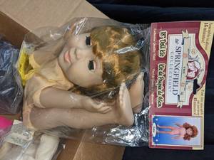 lot 155 image: Doll Making Parts