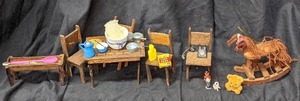 lot 105 image: Small Lot of Doll House Furniture & Accessories