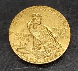 1925-D US $2.50 GOLD INDIAN