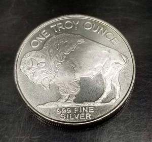 1 TROY OZ .999 FINE SILVER INDIAN BUFFALO ROUND