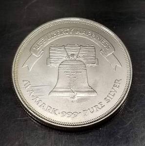 1 TROY OZ .999 FINE SILVER LIBERTY ROUND