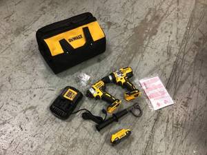 20-Volt MAX Cordless Brushless Hammer DrillDriver Combo Kit  by DEWALT Customer Returns See Pictures