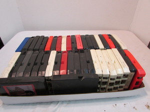 lot 4 image: 8 Track Tapes