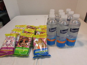 lot 91 image: Suave and Emoji Wipes