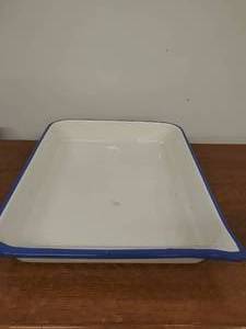 Enamelware Baking Pan