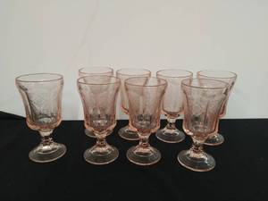Set of 8 pink Indiana glass Madrid recollection goblets