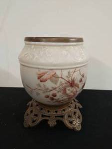 Asian style hurricane style oil lamp base