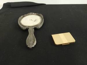Vintage mirror and makeup compact with mirror