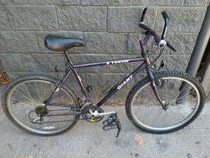 Yukon Giant Bicycle