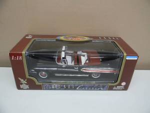 lot 7 image: ROAD LEGENDS - 118 SCALE 1958 EDSEL CITATION - GREAT PIECE - NEW IN BOX - SEE PICTURES