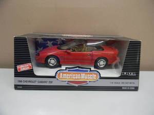 lot 19 image: AMERICAN MUSCLE  ERTL COLLECTORS EDITION - 118 SCALE 1996 73CHEVROLET CAMARO Z28 - AWESOME GREAT PIECE - NEW IN BOX - SEE PICTURES