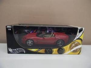 lot 34 image: HOT WHEELS 118 SCALE CHVROLET CORVETTE C6  #C7521 - NEW IN BOX - AWESOME PIECE - SEE PICTURES