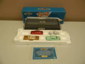 lot 45 image: HOT WHEELS LEGENDS BARRIS KUSTOM 4 CAR SET WITH DISPLAY - NEW IN BOX - AWESOME GREAT PIECE - SEE PICTURES
