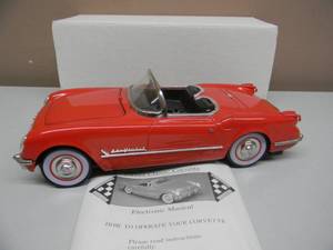 lot 46 image: WILLITTS FIFTIES CLASSIC CORVETTE ELECTRONIC MUSICAL CAR - NEW IN BOX - NICE PIECE - SEE PICTURES