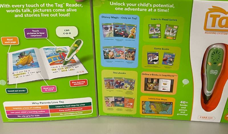 Leap Frog TAG Learn to Read System-Toy Story