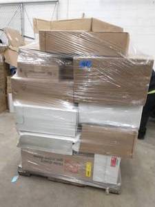 lot 46 image: PALLET OF ASSORTED FURNACE FILTERS  SEE PICTURES