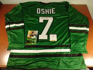 Signed T.J. Oshie Sioux Jersey With COA - AWESOME