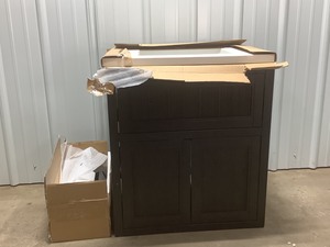 lot 316 image: Bathroom Vanity Combo