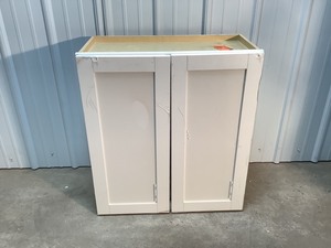 lot 322 image: Cupboard